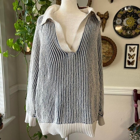 aerie Sweaters - Aerie Sugar Rush Chenille Knit V Neck Collar Pullover Sweater Blue White XL